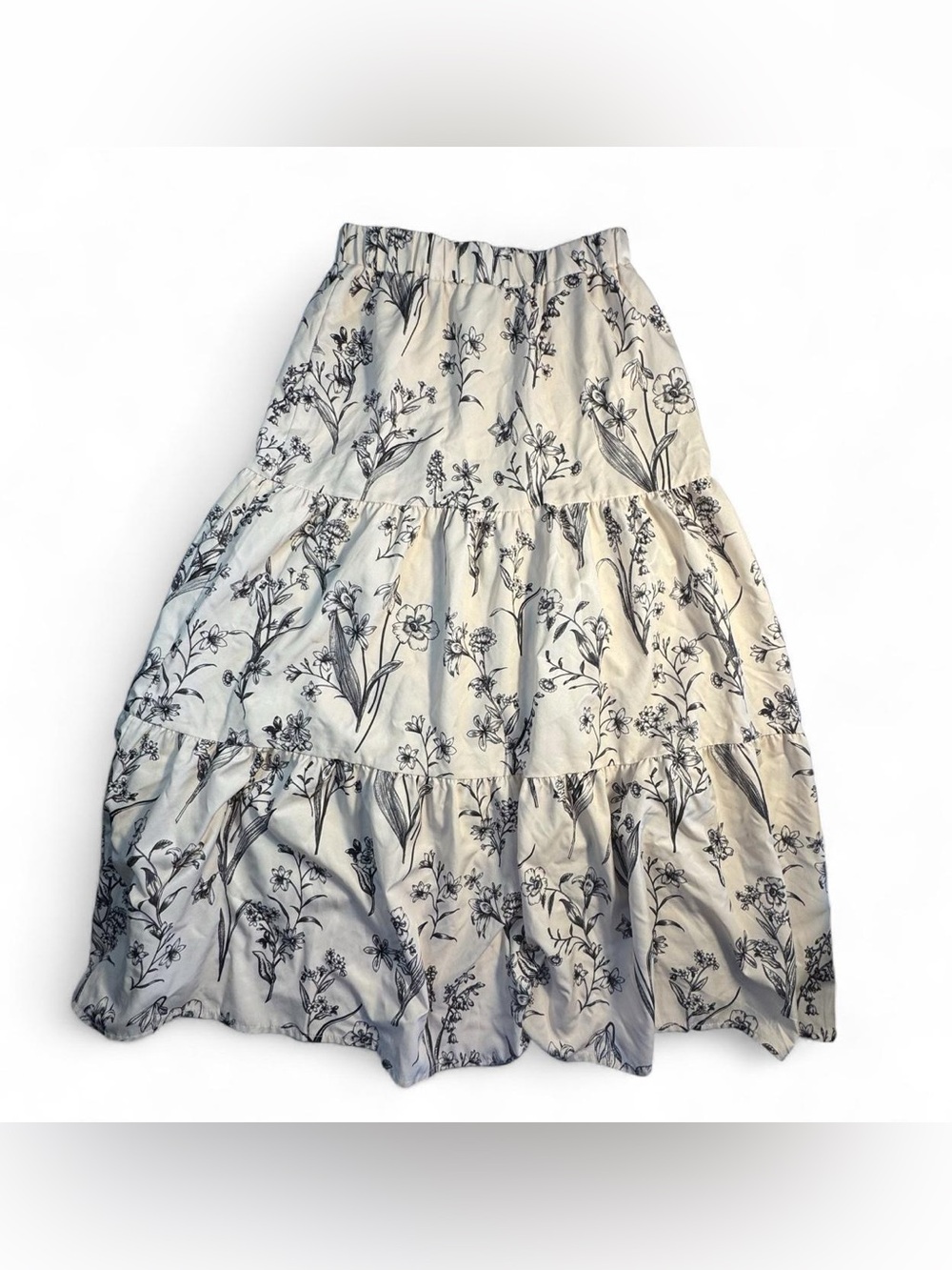 White Black Floral Maxi Skirt Medium Boho Cottagecore Coquette Indie Festival